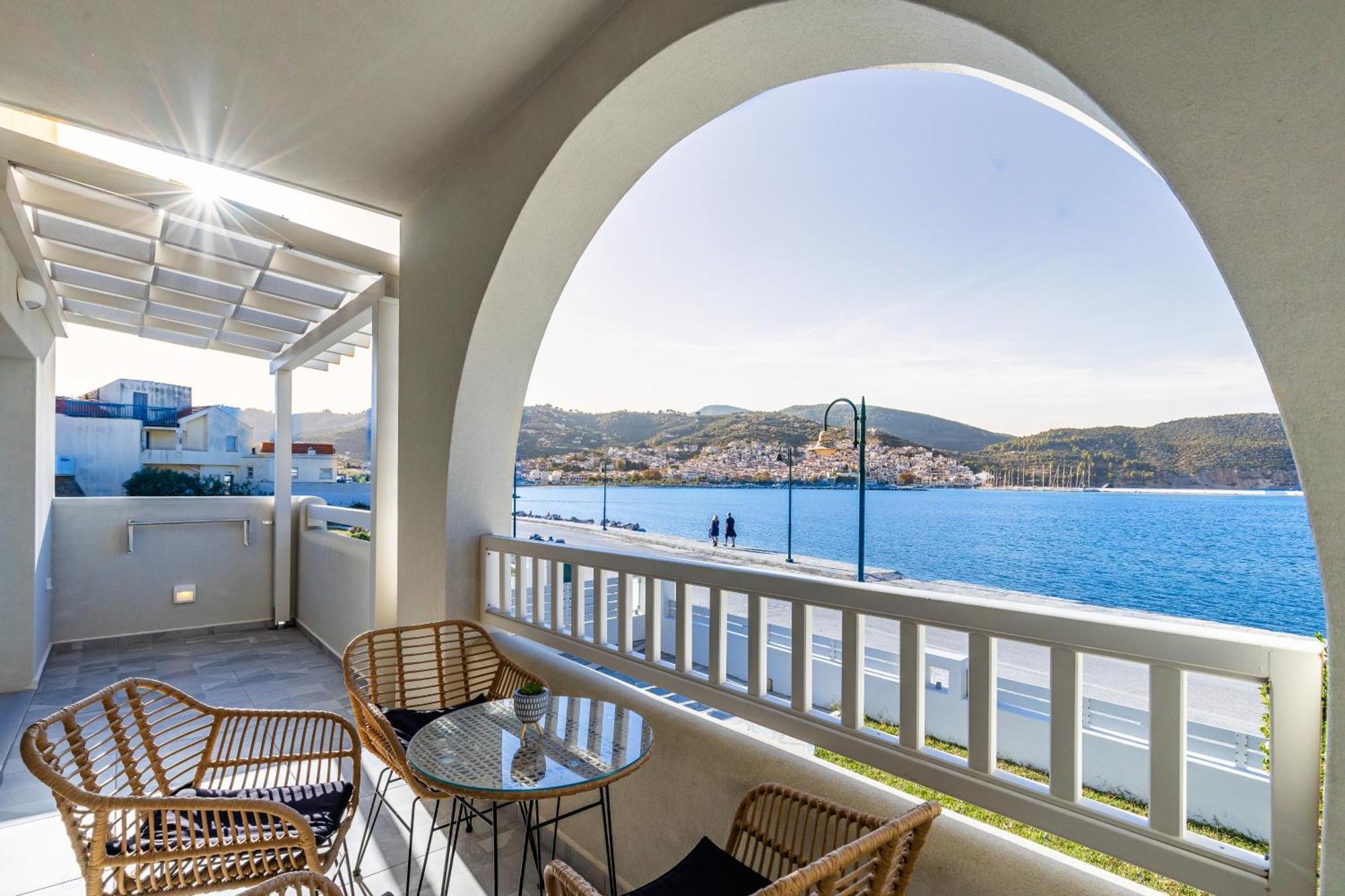 Sunrise Village Hotel Apartments Skopelos Exterior foto
